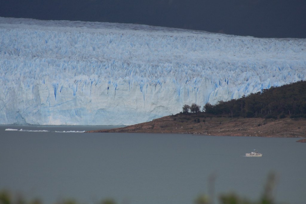 10-View of the glacier.jpg - View of the glacier